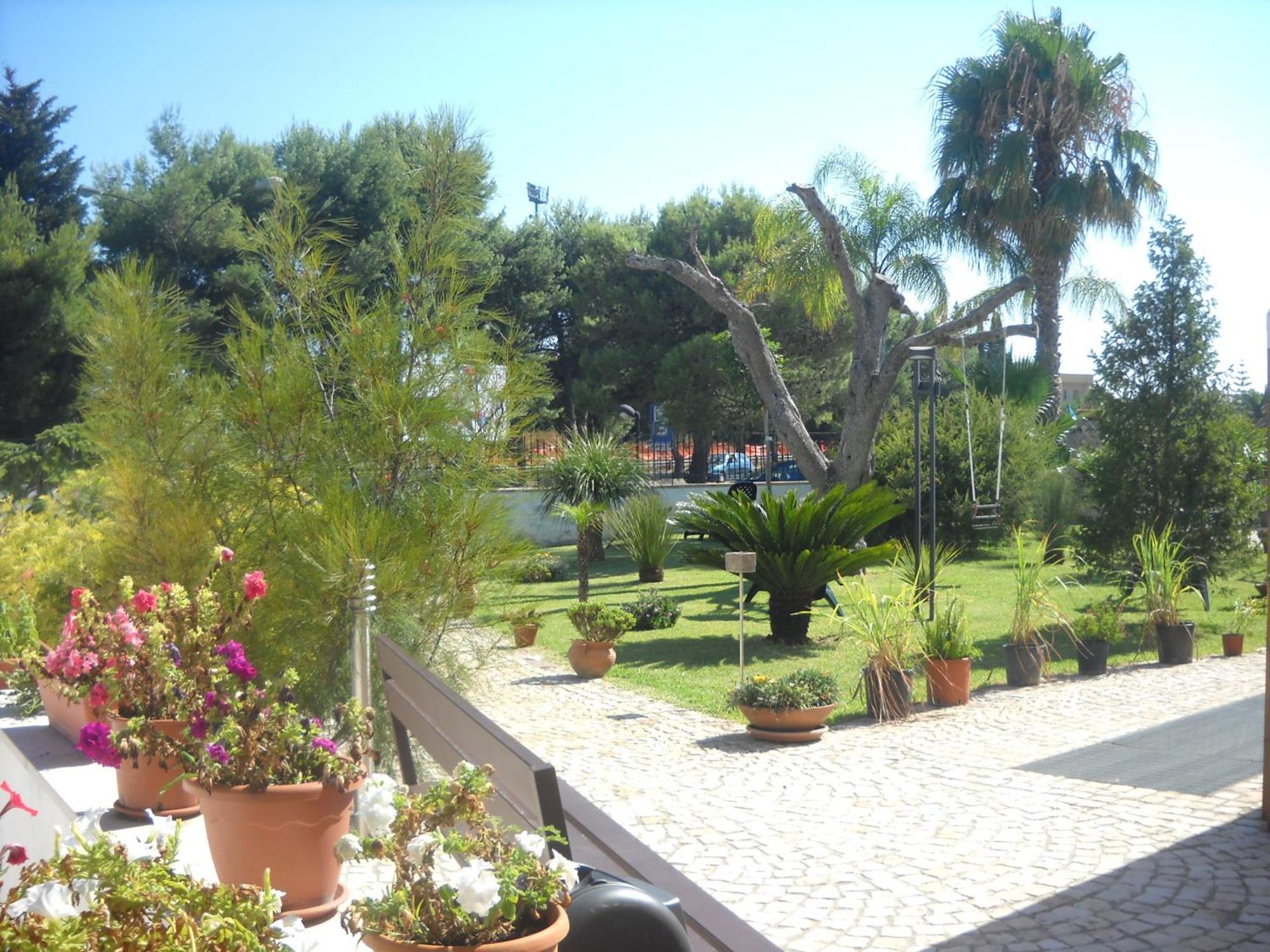 B & B Paradise Melendugno Exterior photo