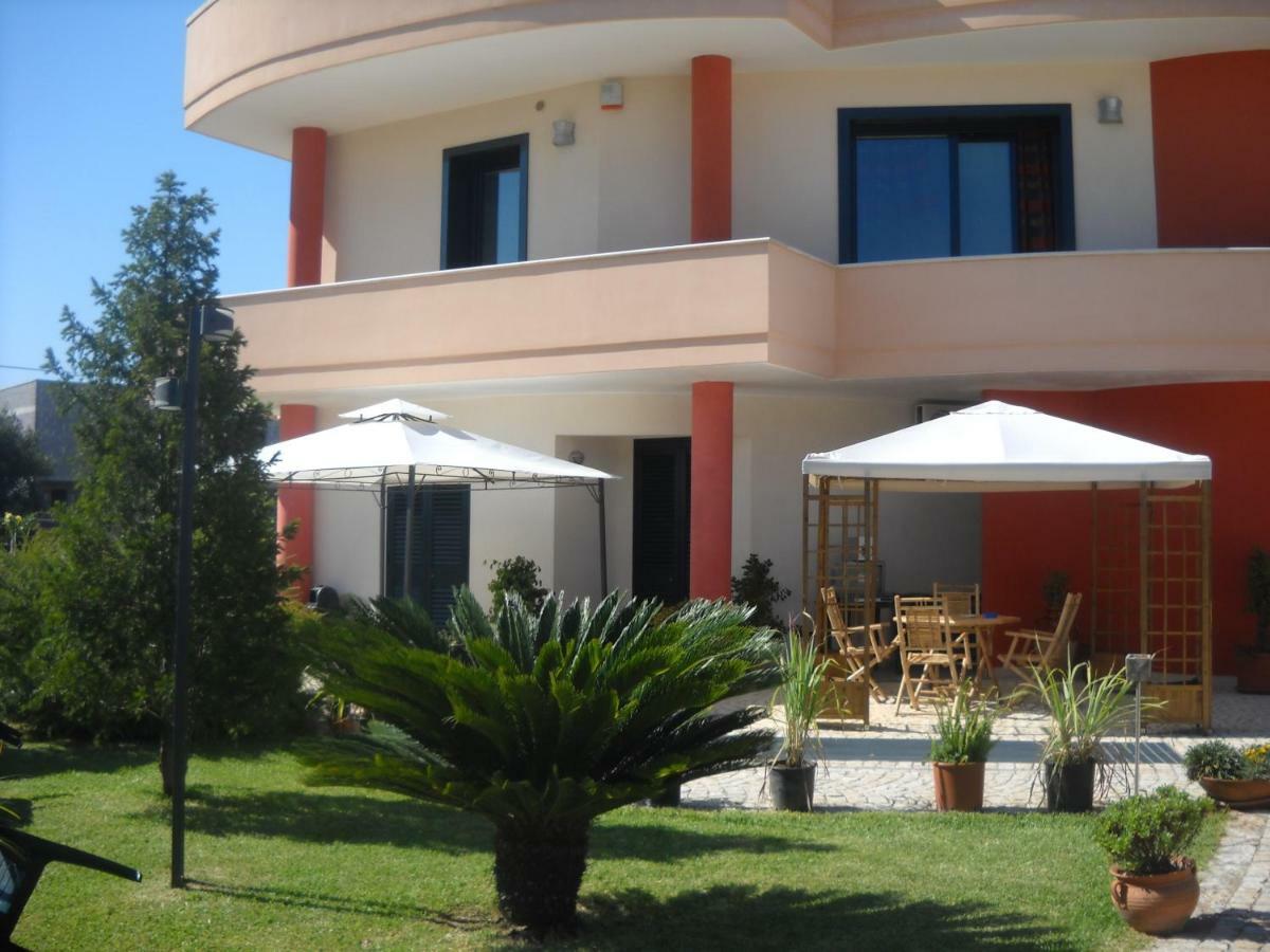 B & B Paradise Melendugno Exterior photo